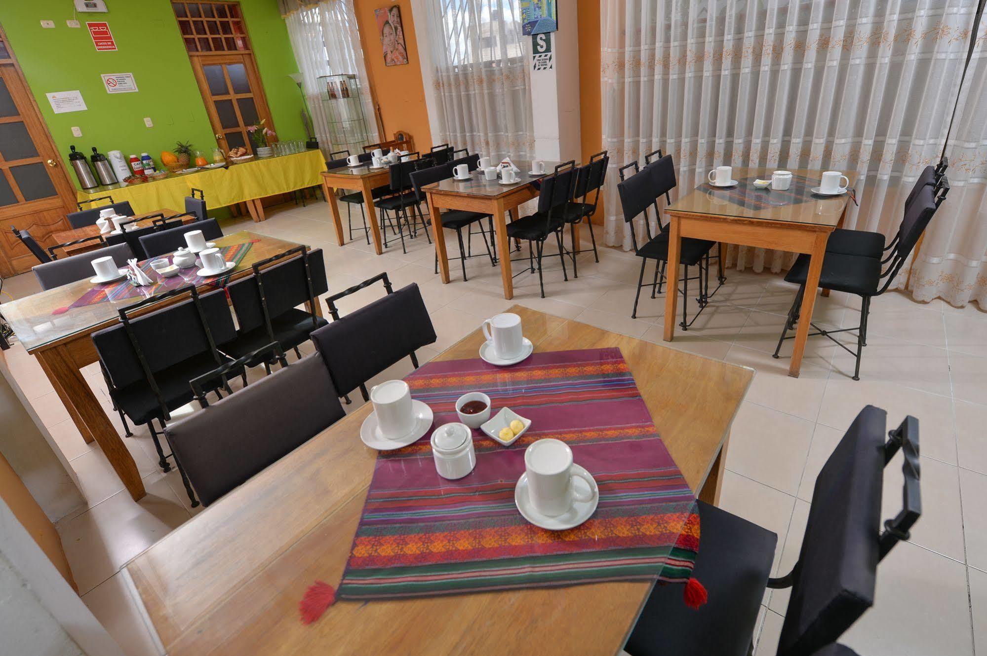 Hostal Atlantis Куско Экстерьер фото