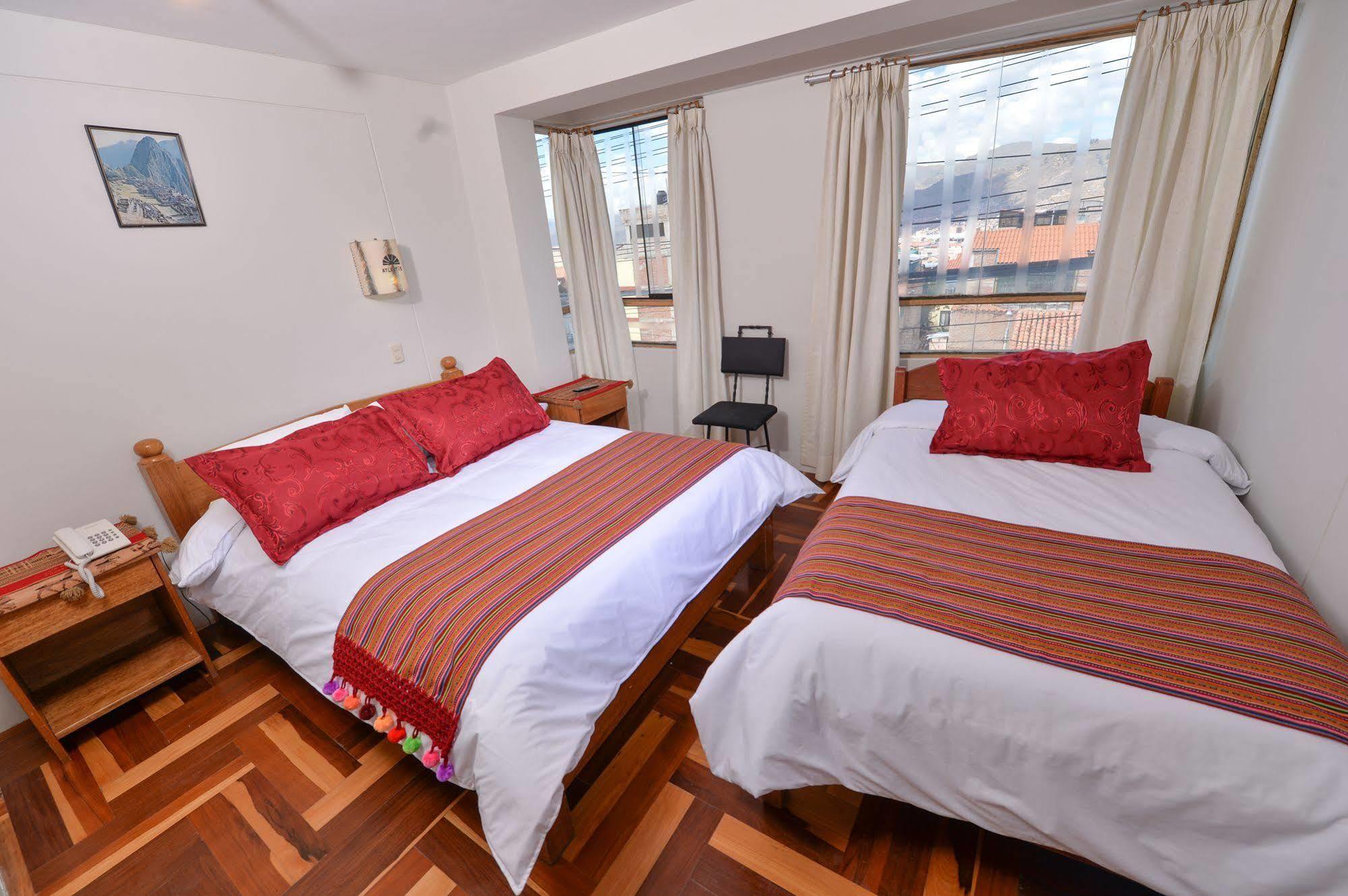 Hostal Atlantis Куско Экстерьер фото